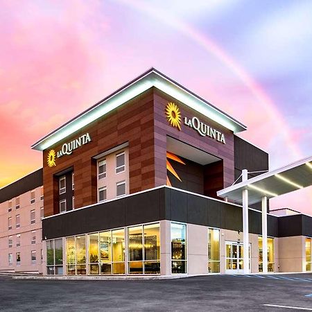 La Quinta Inn & Suites By Wyndham Spokane Downtown Exterior photo